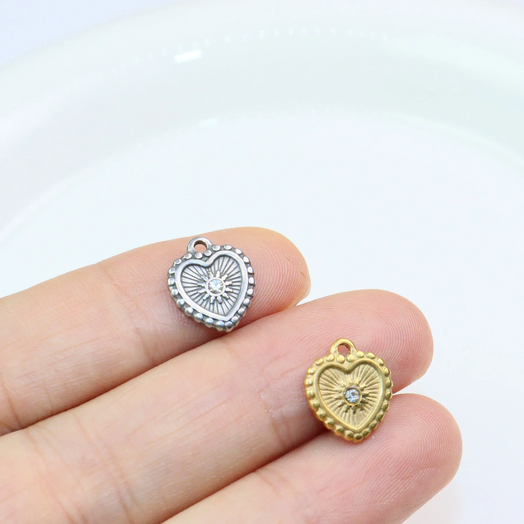 5pcs Stainless Steel Heart Stone Jewelry Charms Pendant DIY Handcraft  Vacuum Plate Waterproof Antiallergic