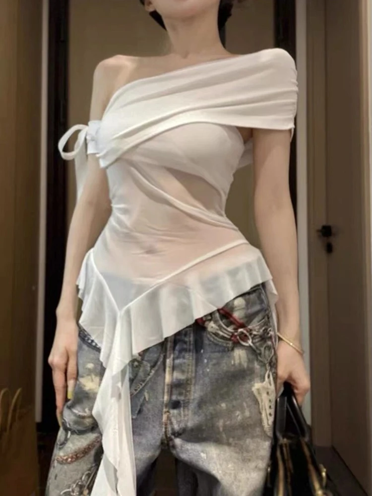 

Женская футболка с кружевными оulderми ort Sve Asymmetric Korean Sle Slim Fit Summer Top White Bla Casual Commute Faion