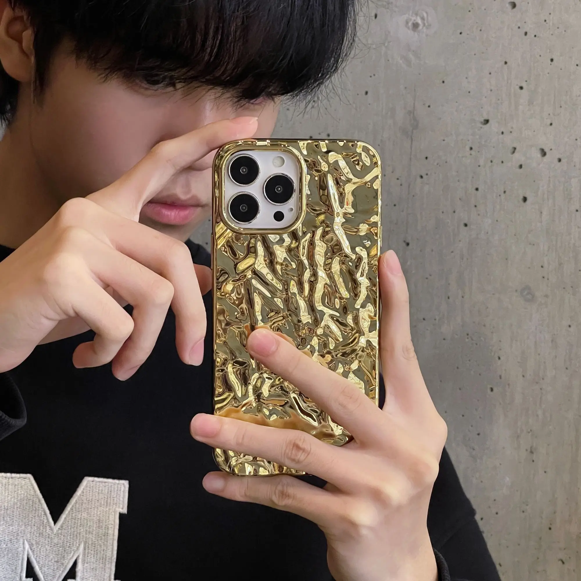 Luxury Plated Gold Tin Paper Phone Case for iPhone 16 Pro Max Plus 15 14 13 11 12 Pro Max X XS Max XR Shockproof Soft Cover Men