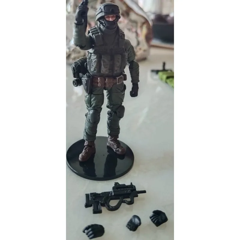 JOYTOY 1/18 skala seria wojskowa rosyjski CCO siły specjalne Riot Squad Kina Assaulter Demoman dla 3.75 cala Model postaci