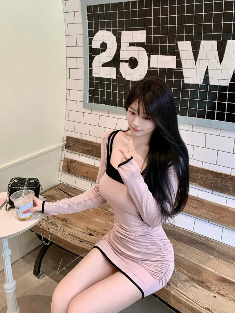 

Korean Style Long Sleeve Sun Protection Open Cardigan Strapless Tube Dress Two Piece Set High Waist Short Length Women's Fash...