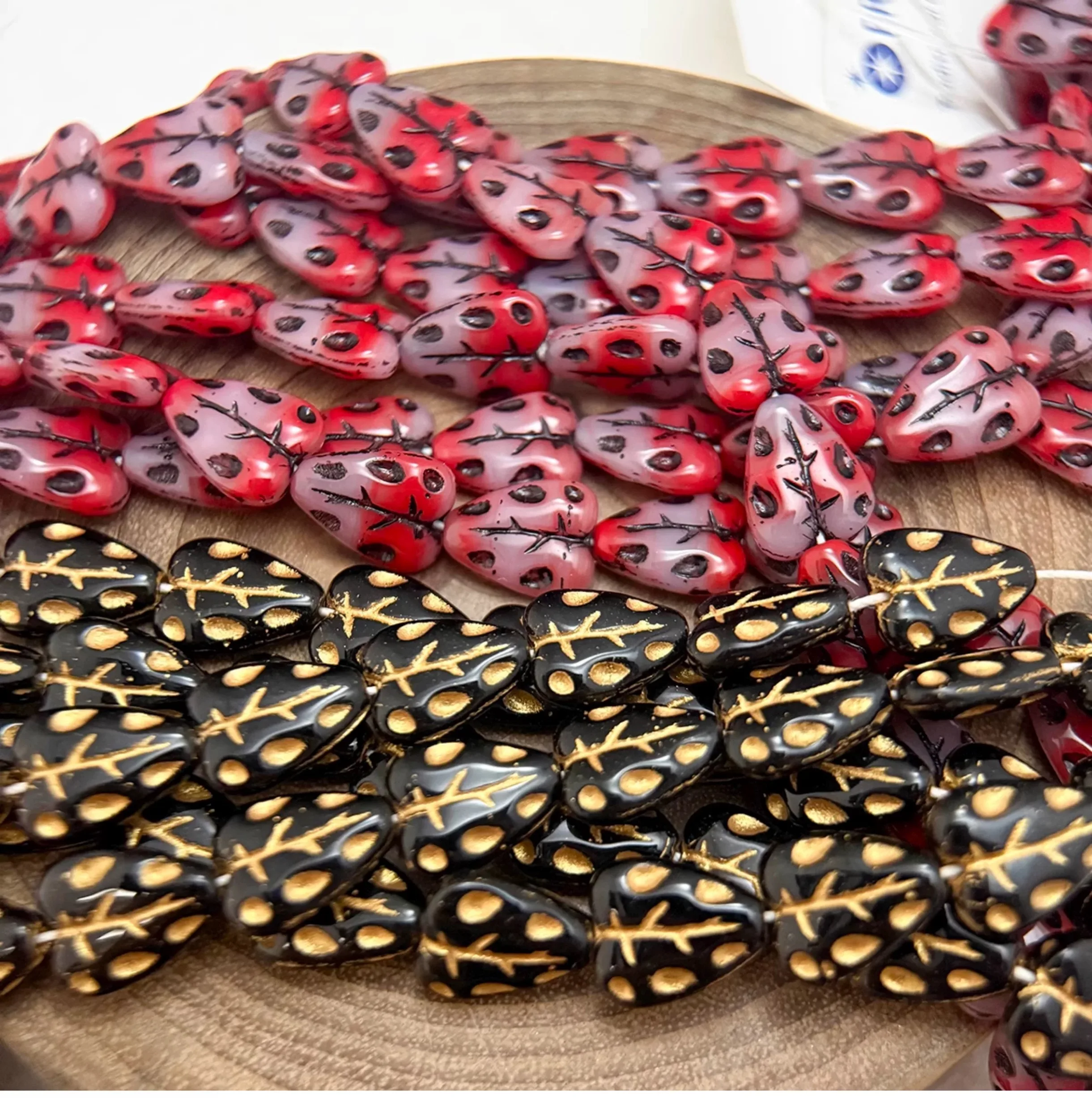 15pcs 12*7mm (Multiple colors)  Handmade glass beads DIY necklace, bracelet, earrings, hair accessories, keychains.