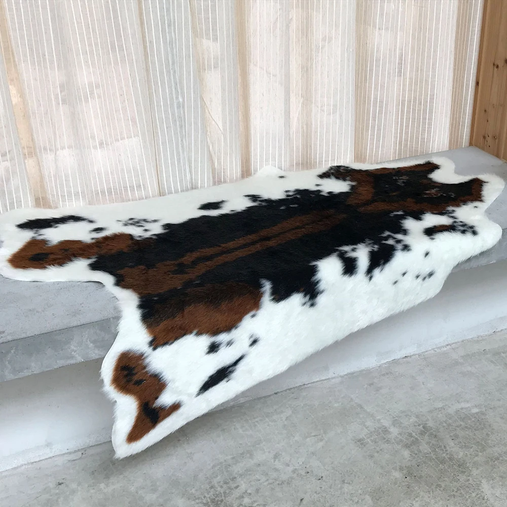 

85x110cm Leopard Zebra Print Rug Faux Cowhide Deer Skin Carpet Animal Print Furry Area Rug Non-Slip Bedside Mat for Living Room