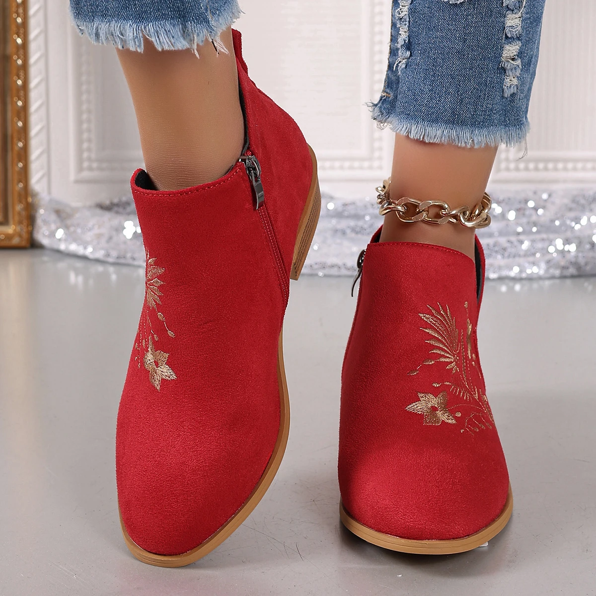 Spring/Autumn Women's Boots V-mouth Embroidery Thick Heel Side Zipper Short Boots Female Shoes Casual Pointed Western Boots