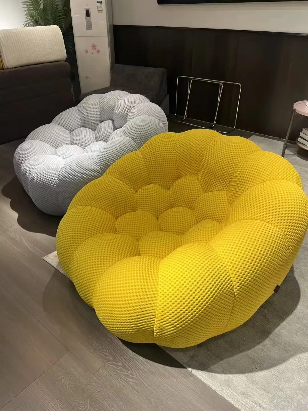 Modern Art French Sofa in Cream Italian Fabric with Curved Modular Design Compressible Lazy Living Room Sofas