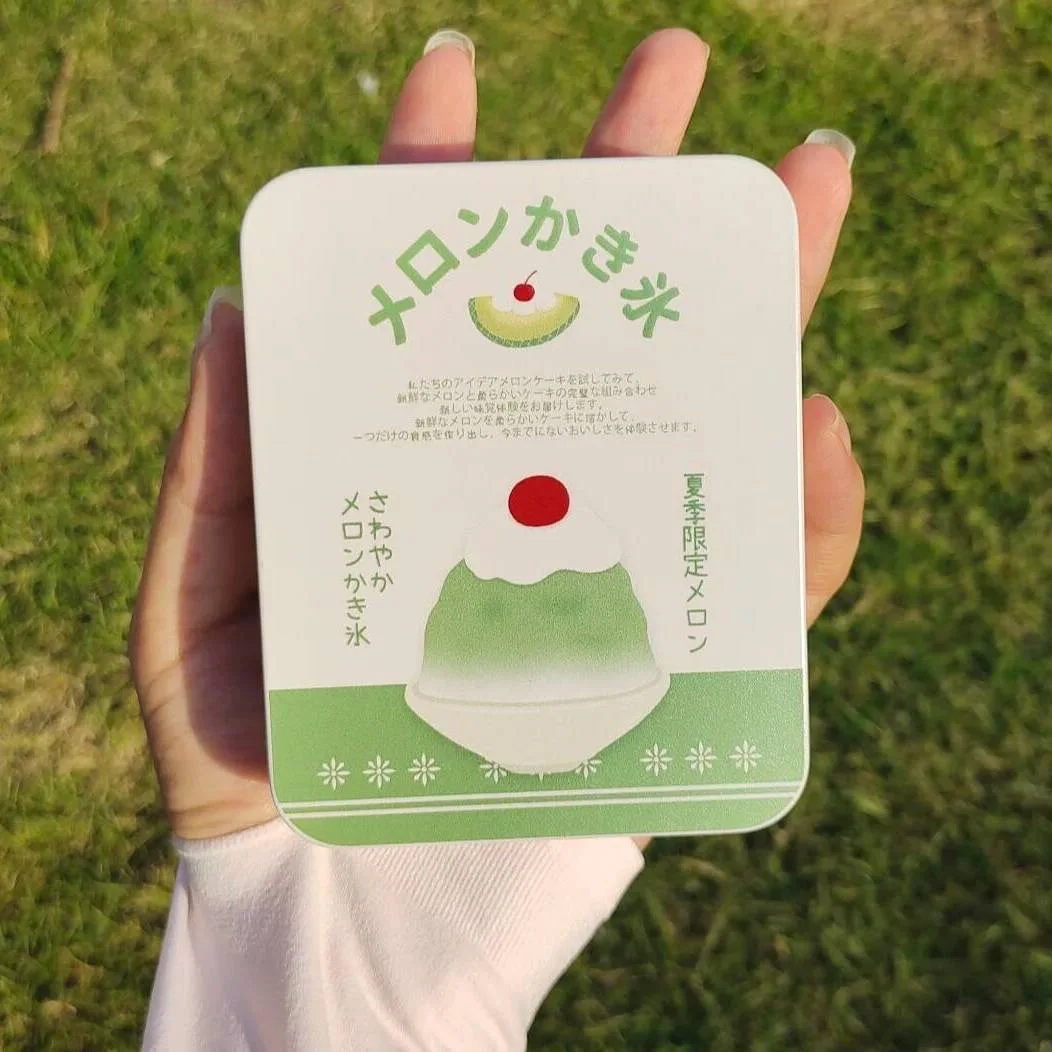 Caja de hierro para pastel Matcha japonés Kawaii, organizador de horquillas para tarjetas fotográficas de escritorio, suministros de oficina, caja de almacenamiento de pegatinas, 1 ud.