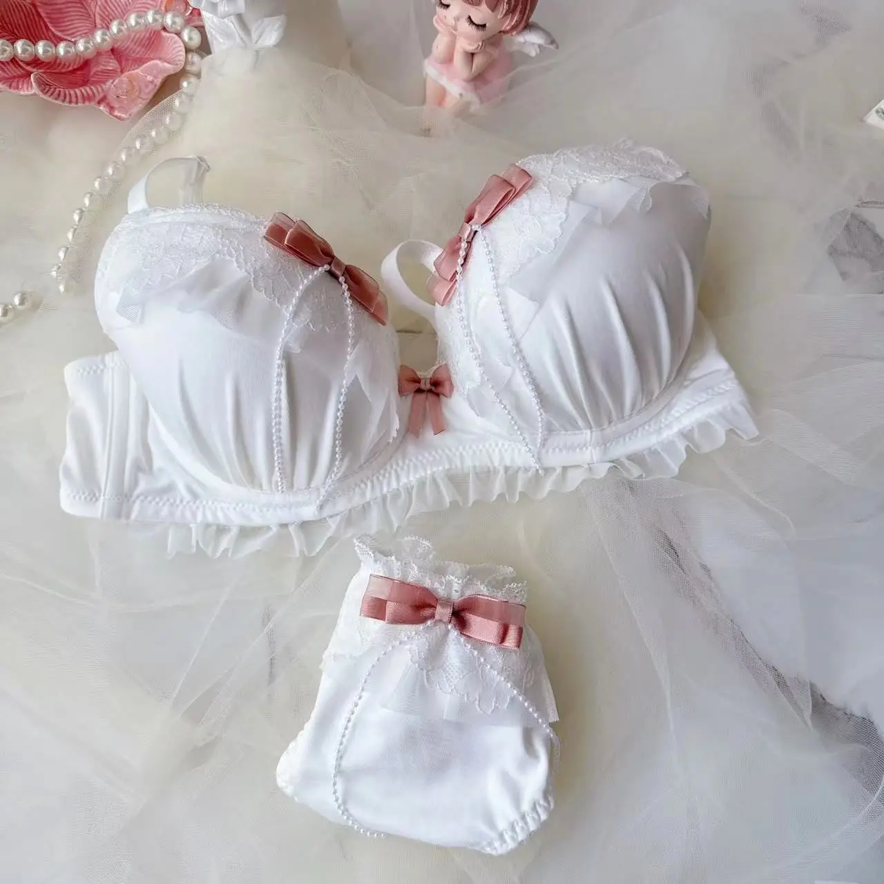 Japanese bra and panty set embroidered thin cup no steel ring comfortable and cute gathered lolita student sexy lingerie briefs