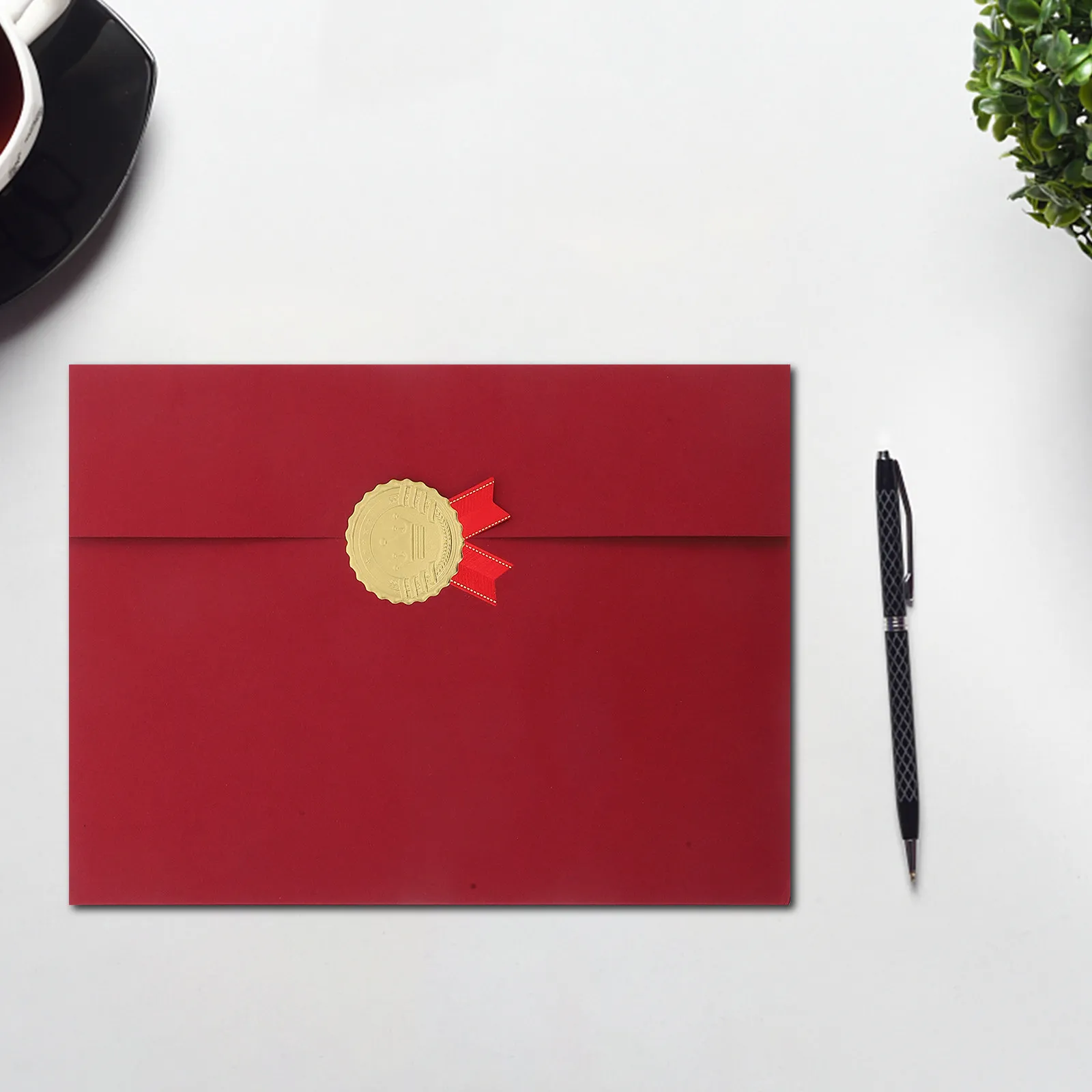 

Tri Fold Certificate Holders Graduation Award Folders Diploma Covers Certificate Document Protectors Gold Foil Achievement