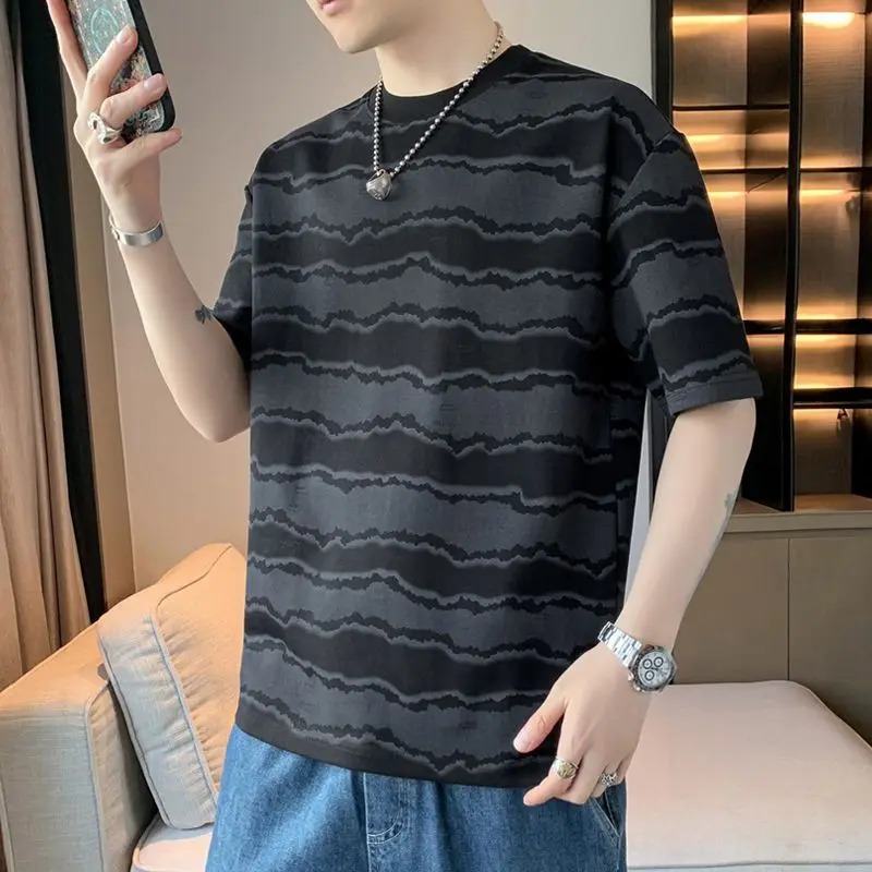 Men's Casual Striped T-Shirt Breathable Daily Wear Round Neck Short Sleeve Summer Style