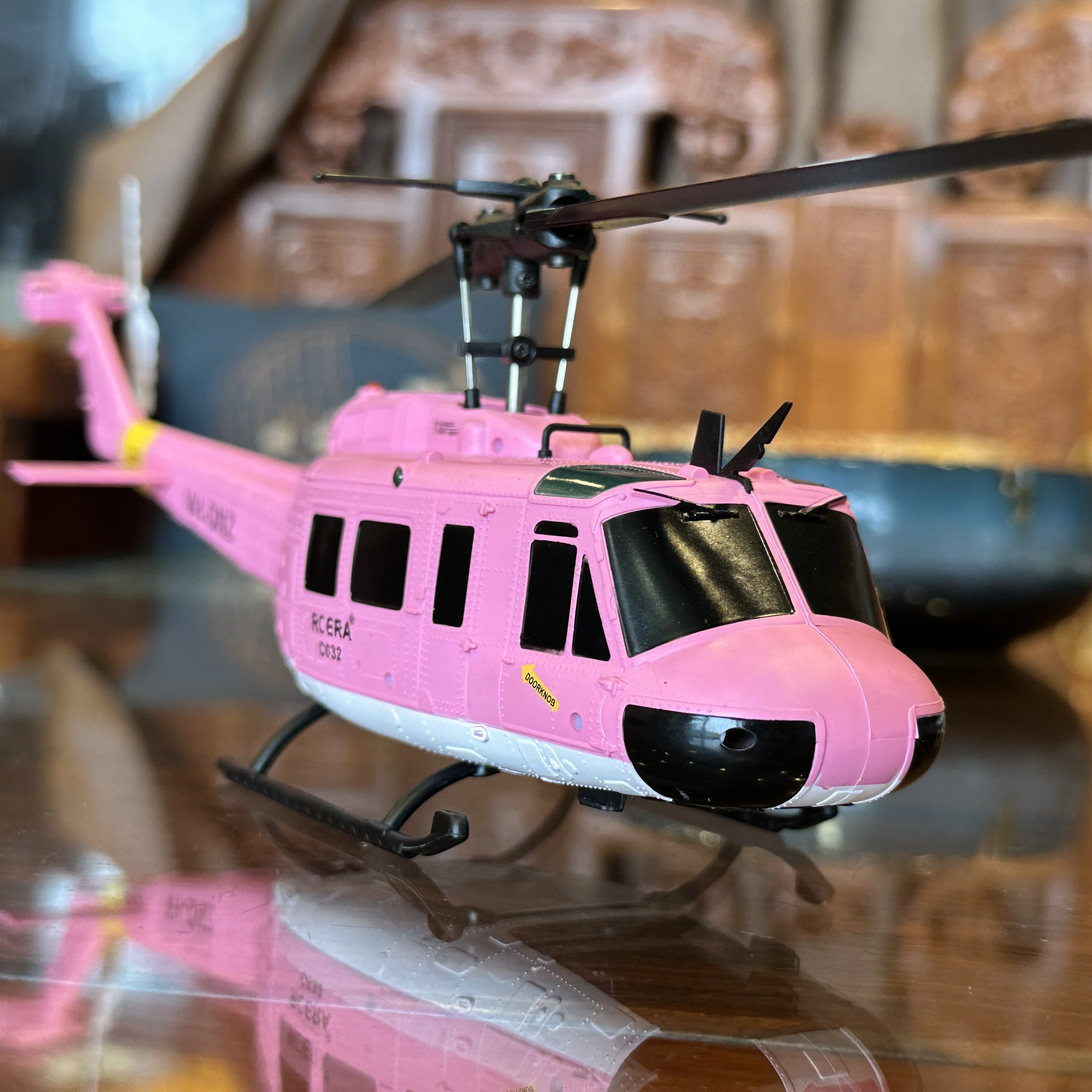 C032 UH-1 ブラシレス RTF RC ヘリコプター 6 軸ジャイロスコープワンクリック 3D フリップオプティカルフローポジショニング UH1 ヘリコプターモデル趣味のおもちゃ