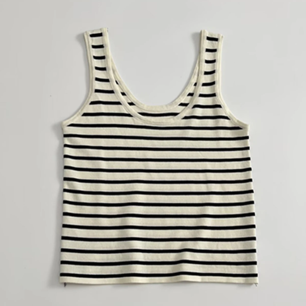 

Maxdutti French Minimalist Knitted Striped Camisole T-shirt For Women Tank Tops Summer T-shirt Girls