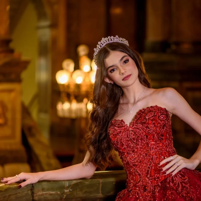 Shiny Red Quinceanera Dress Lace layering off-shoulder glitter decal vestidos de 15 Quinceanera ﻿Customized