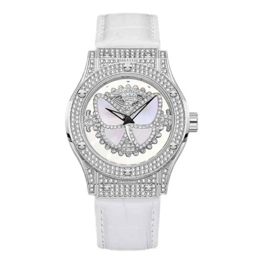 Montre à quartz en cuir étanche pour femme, diamant, lumière, creux, ciel complet, étoile, papillon, mode féminine, luxe, nouveau, 2024