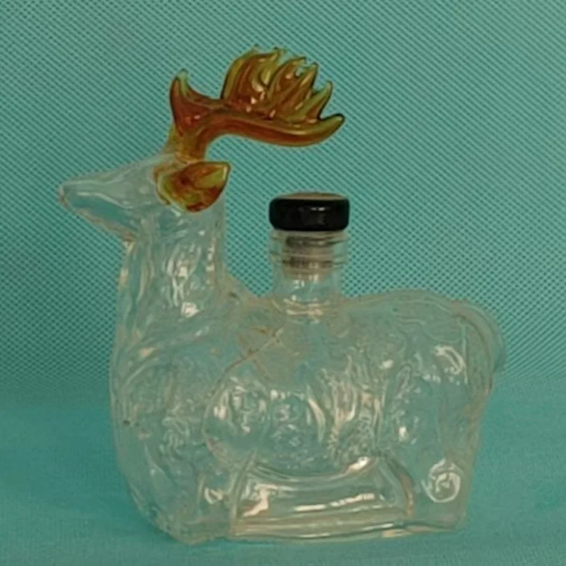 

Funny Christmas deer Whiskey Bottle Vodka Wine Bottle Wine Glass Dispenser Glass Bottle Thickened Whiskey Decanter Elephant