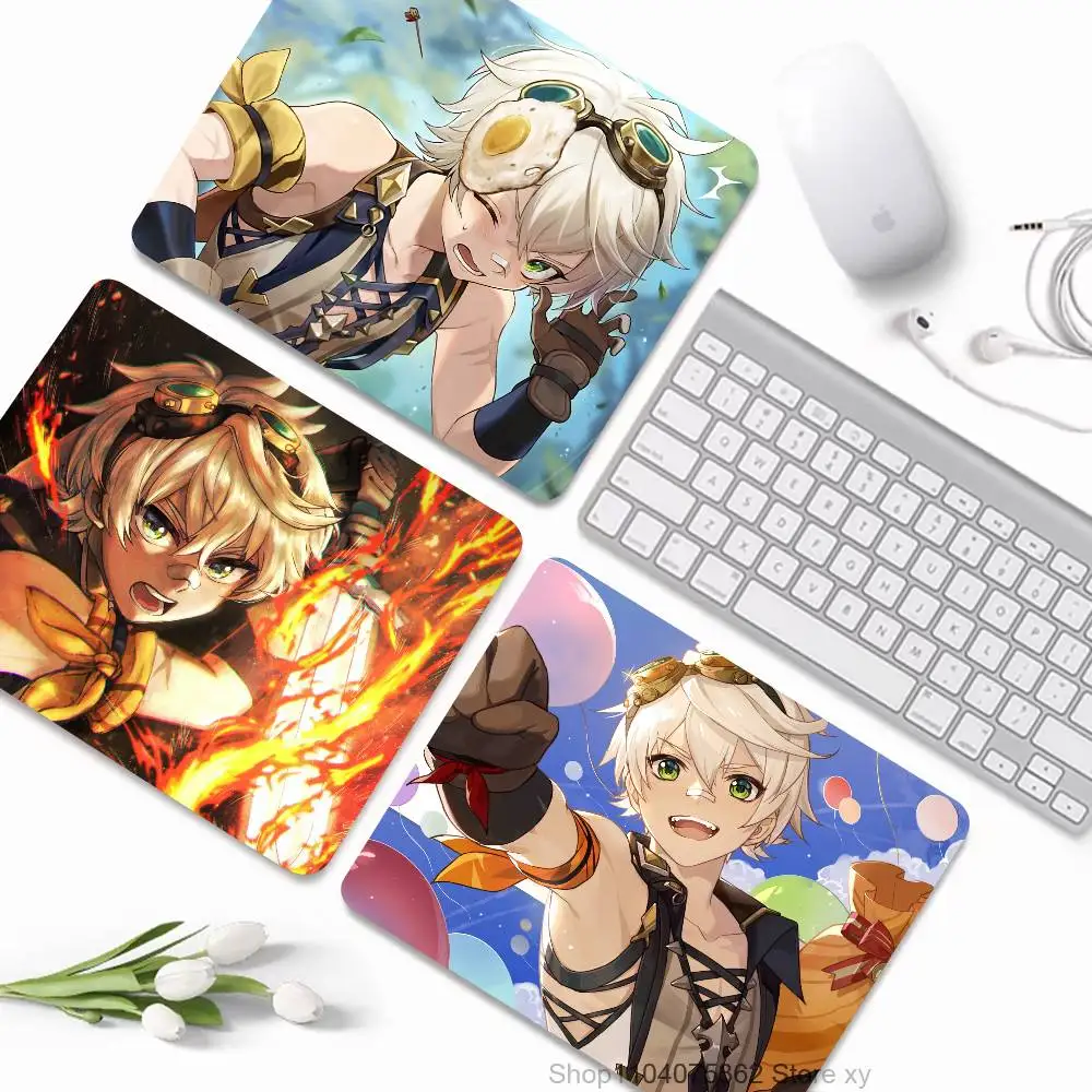 Game Genshin Impact Bennett Mousepad Small LockEdge Mouse Pad For Gamers Computer Desk Pad Rectangular Anti-slip Rubber