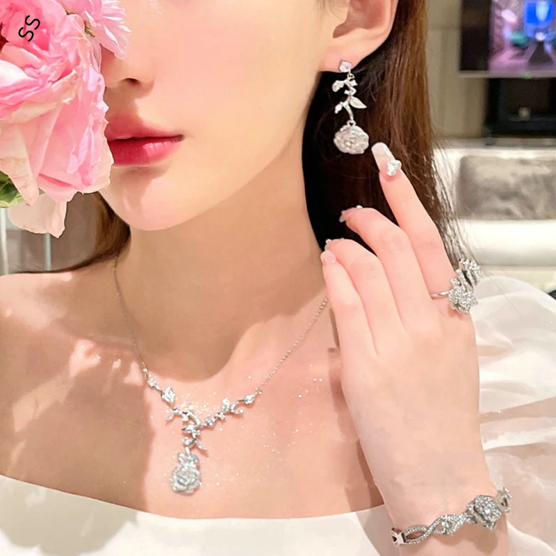 Luxury Jewelry Sets 4 Piece Super Shiny Gems Inlaid White Zircon Floral Necklace Earring Bracelet and Open Ring Accessories