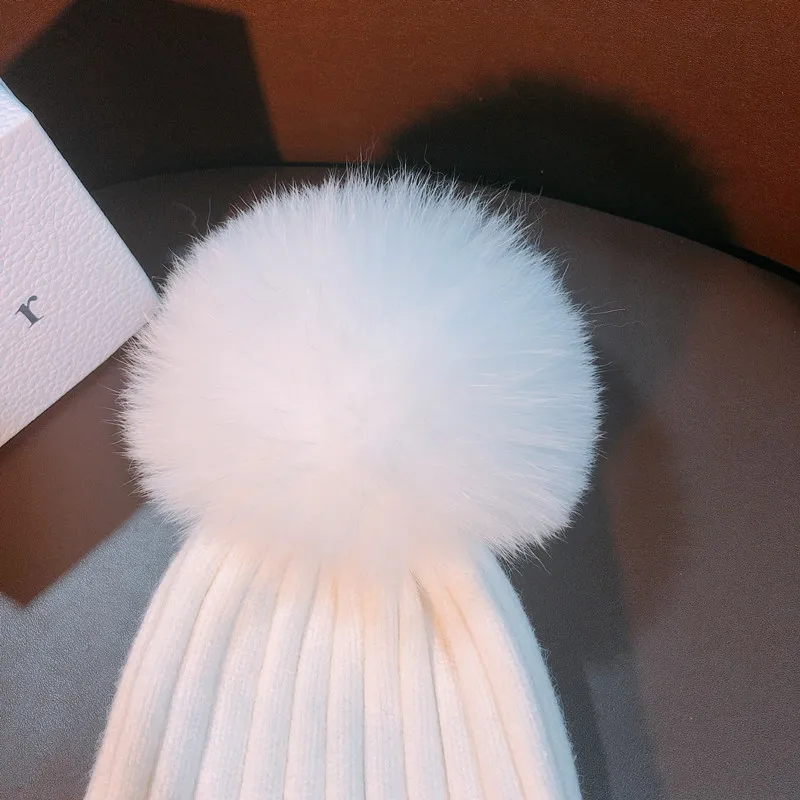 For women Cotton Kintted M Letter Fox Fur Pompom hat Winter Warm  beanie hat Pure white