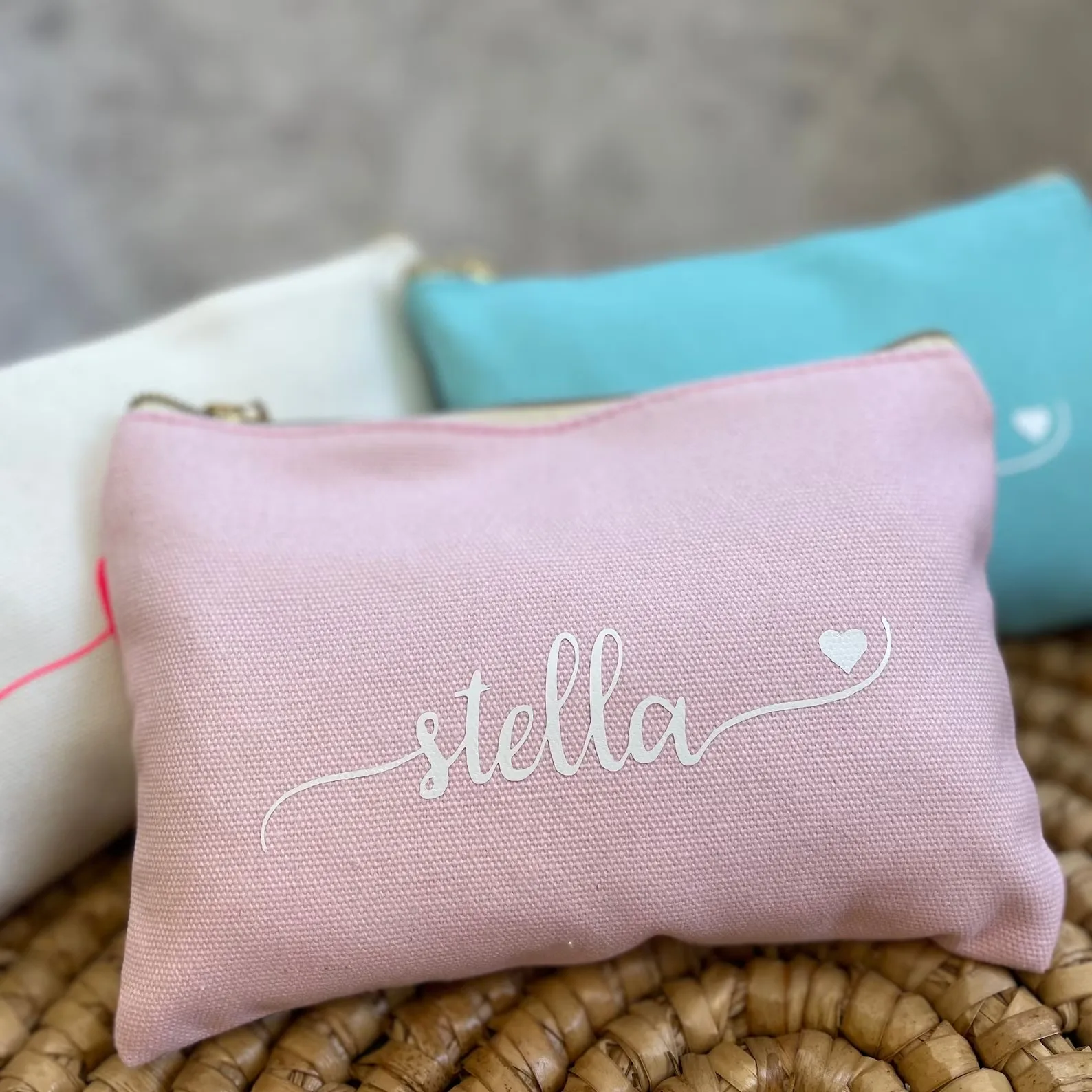 PERSONALIZED MAKEUP BAG, Custom Cosmetic Bag, Personalized Stylish Text Print Durable Script Cosmetic Zipper Bag, Unique Gift -