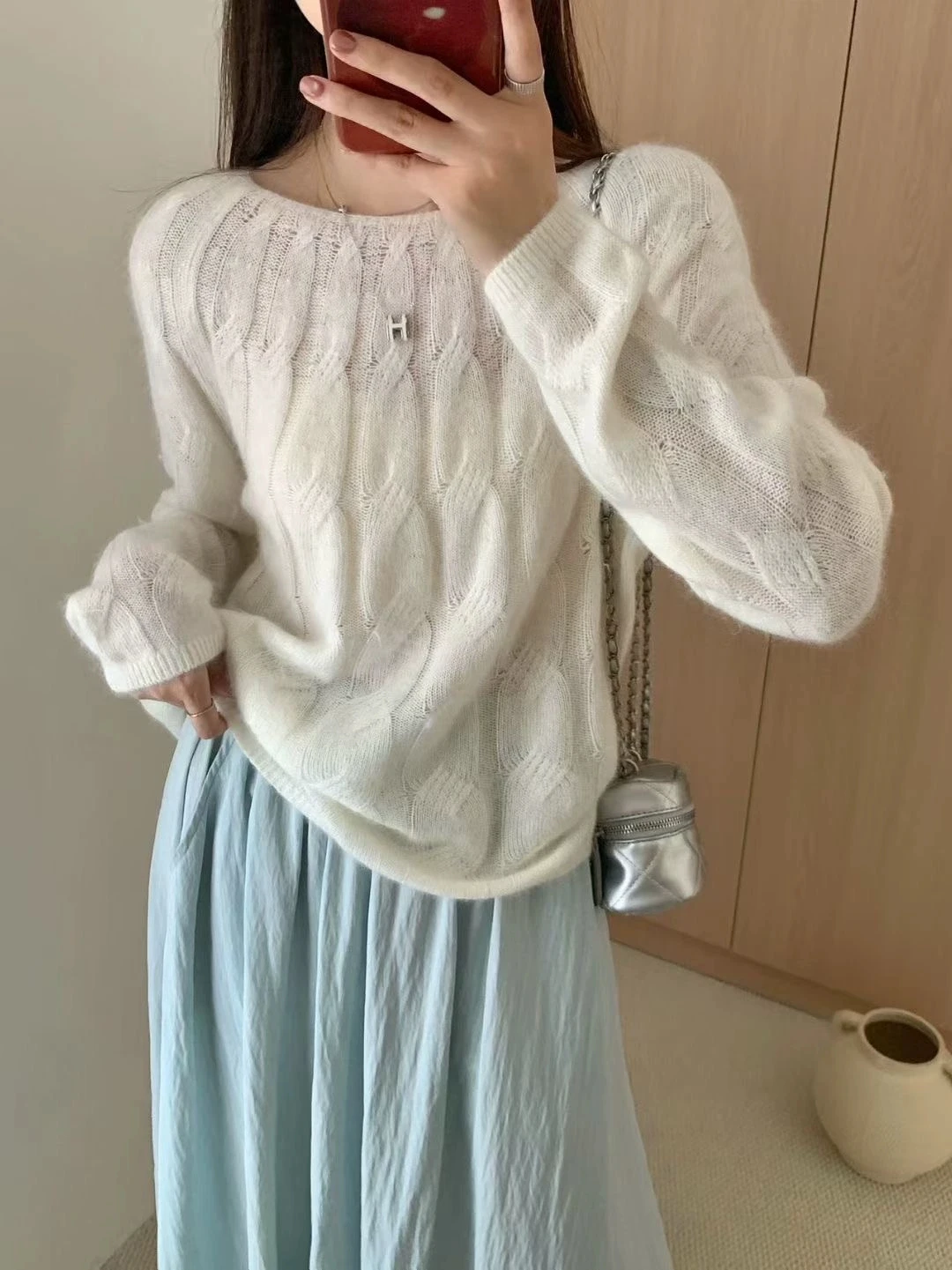 Soft Feminine Style Fashionable round Neck Flower Bud Shape Cashmere Knitted Sweater Women's Trendy Comfortable Korean Version