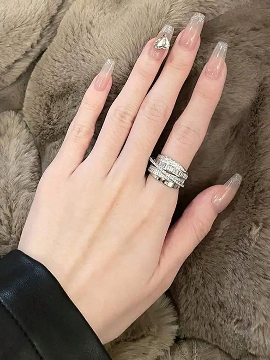 

Elegant Open Knotted Ring with Sparkling Stones for Women