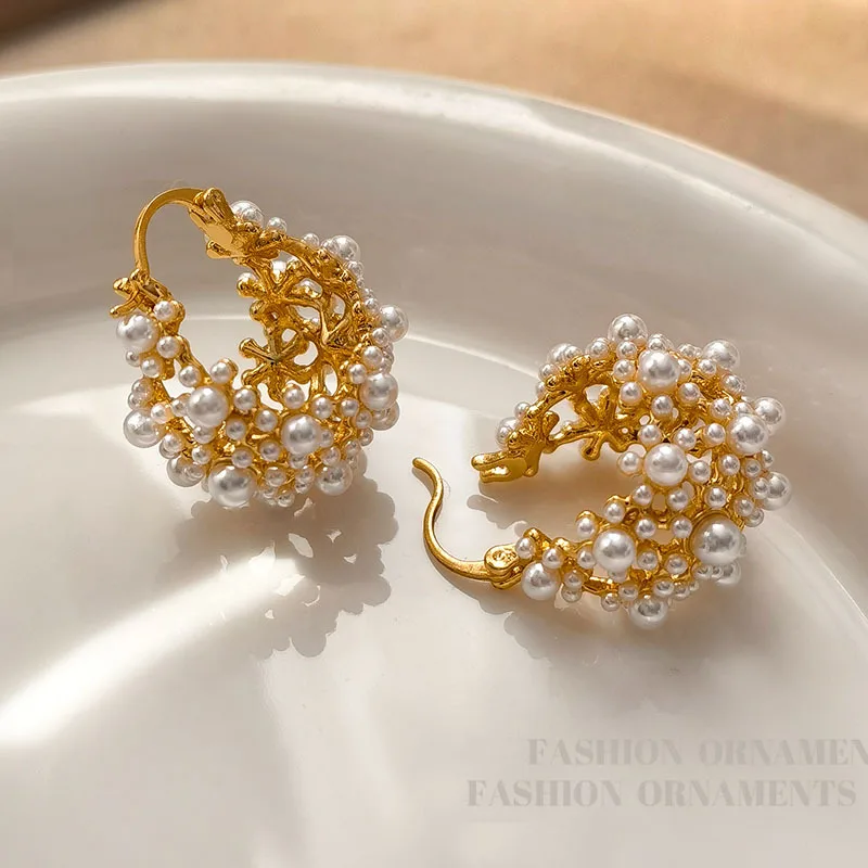 Fashion Jewelry Vintage Temperament Simulated Pearl Flower Basket Earrings For Women Female Gifts Delicate Design Accessories