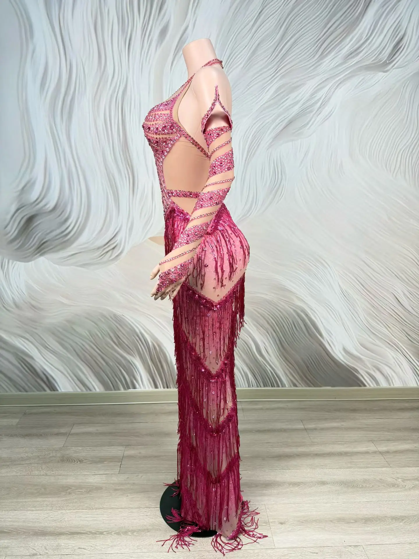 Gesang Pink Rhinestone Fringe Mermaid Gown Halter Neck Cutout Mesh Long Dress With Detachable Sleeves Stage Costume - view 6
