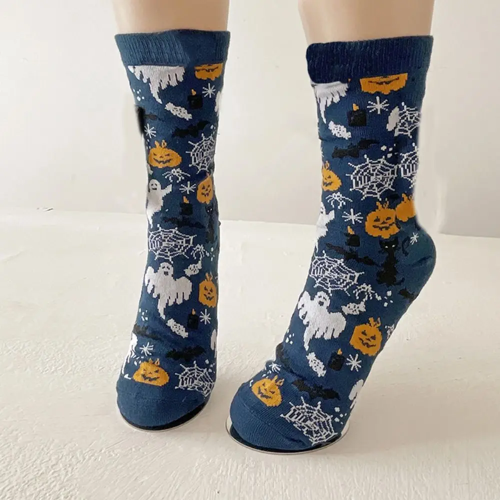 

4Pairs Breathable Cartoon Halloween Skull Socks Bat Cat Pumpkin Tube Sock Women Men Hosiery Ghost Socks Outdoor