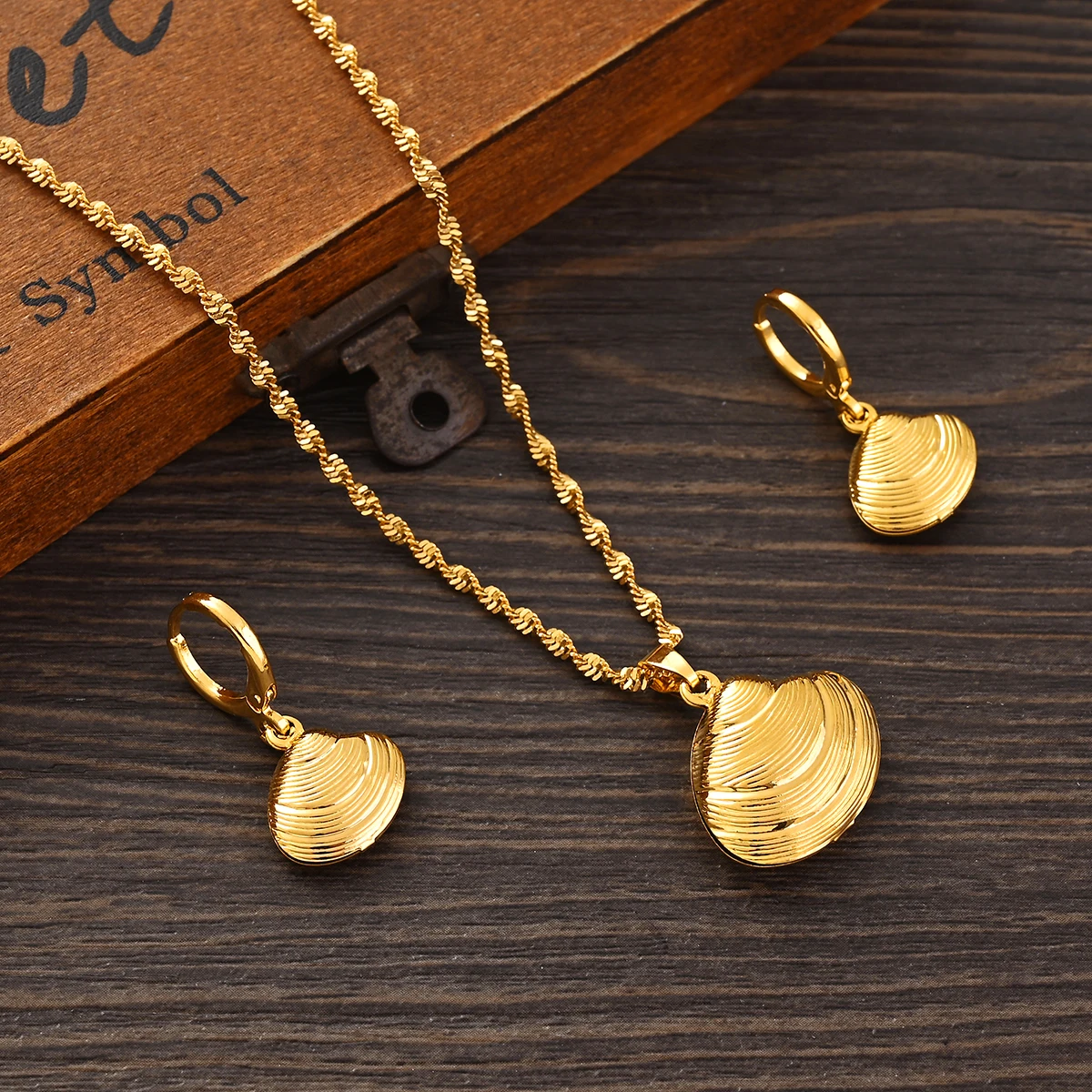 Gold Color Charms Ocean Series Shell Jewelry Women Girls Pendant Necklace Earrings Set Wedding Bridal Party Gifts