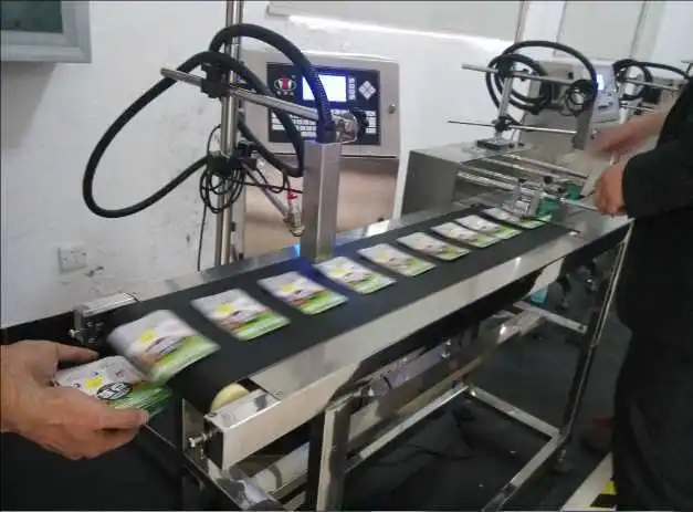 Automatic Industrial CIJ Inkjet Printer QR Code Batch Number Printing Machine