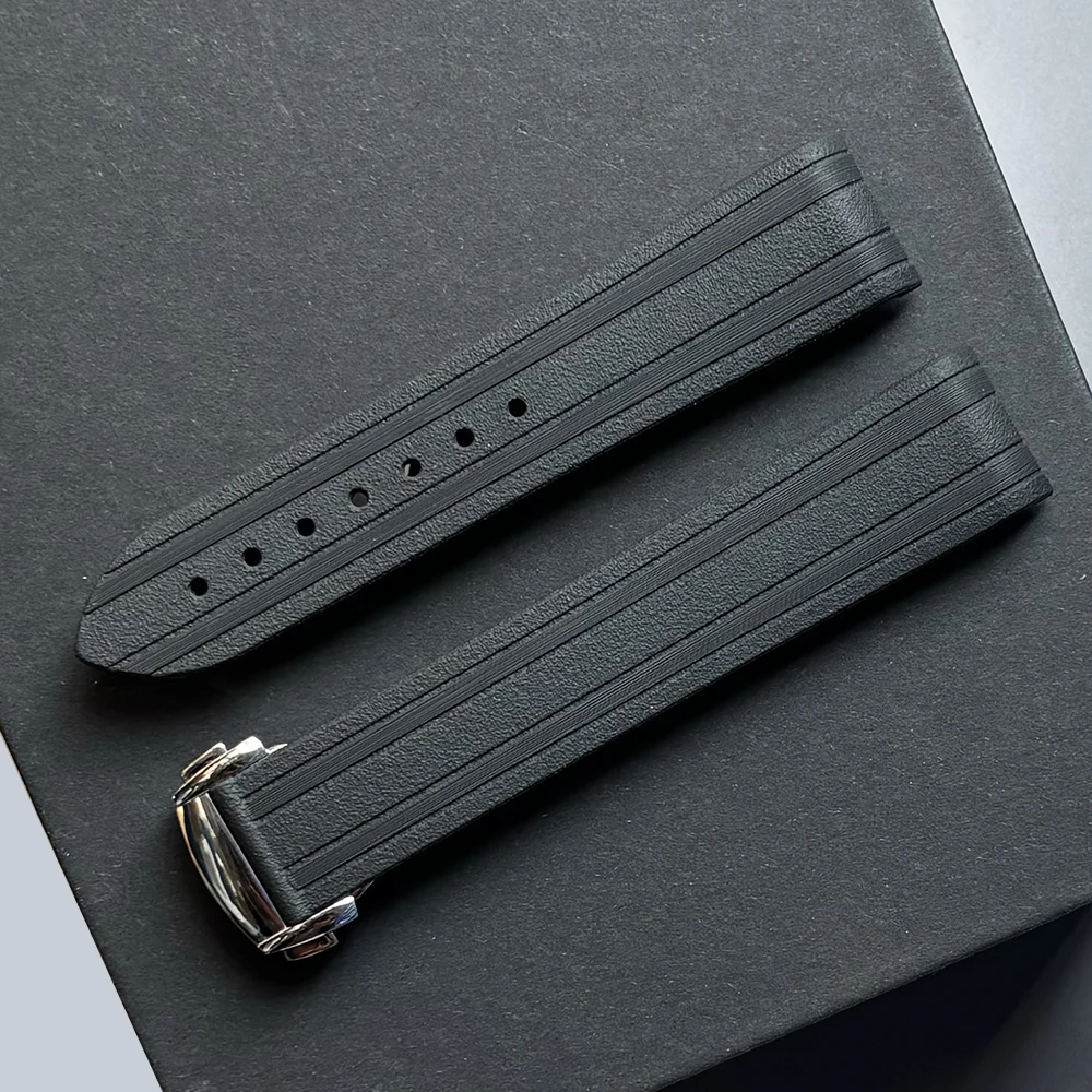 حزام سيليكون لأوميغا x سواتش M - مراجعة Luxury Watch Omega وسعره