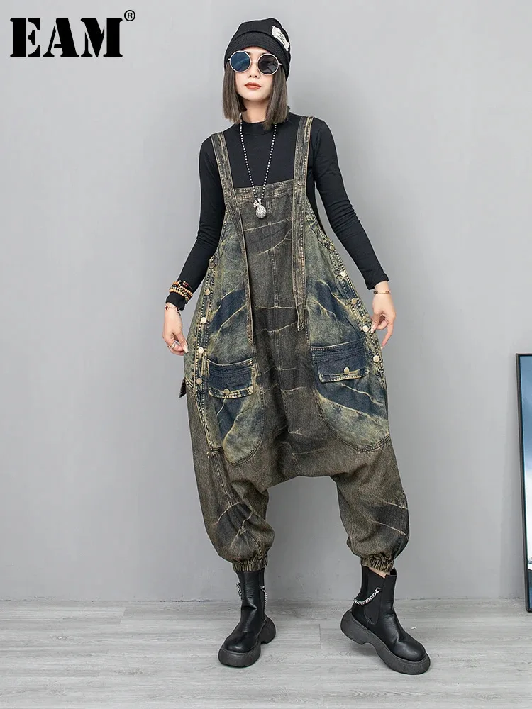 

[EAM] High Waist Blue Denim Pocket Big Size Overalls Wide Leg Jeans New Women Trousers Fashion Tide Spring Autumn 2024 1DH6412