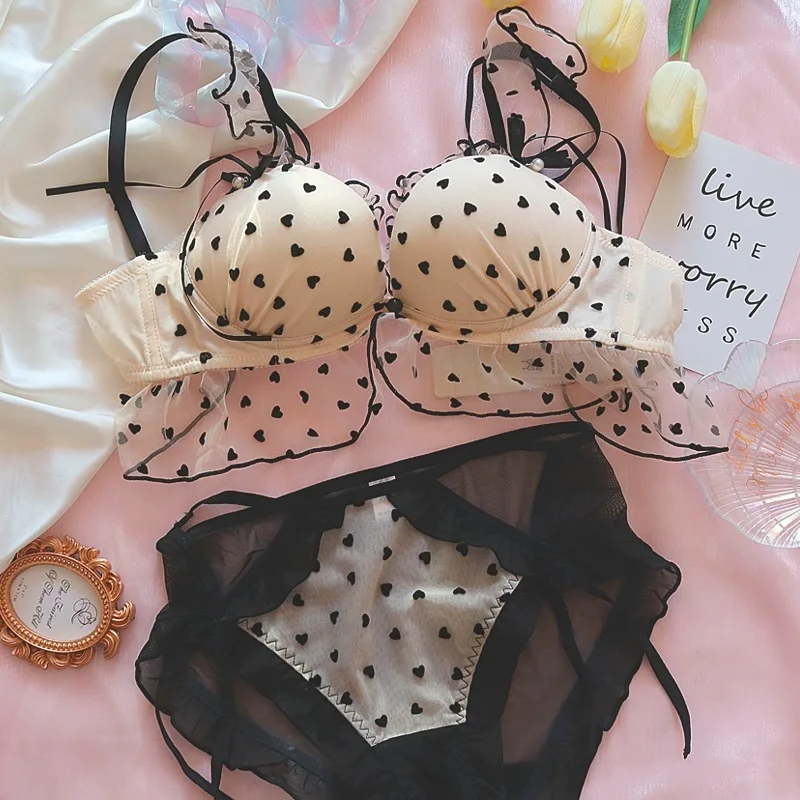 Cute girls underwear love heart lingerie panty small breasts gathered bra set without steel ring bralette