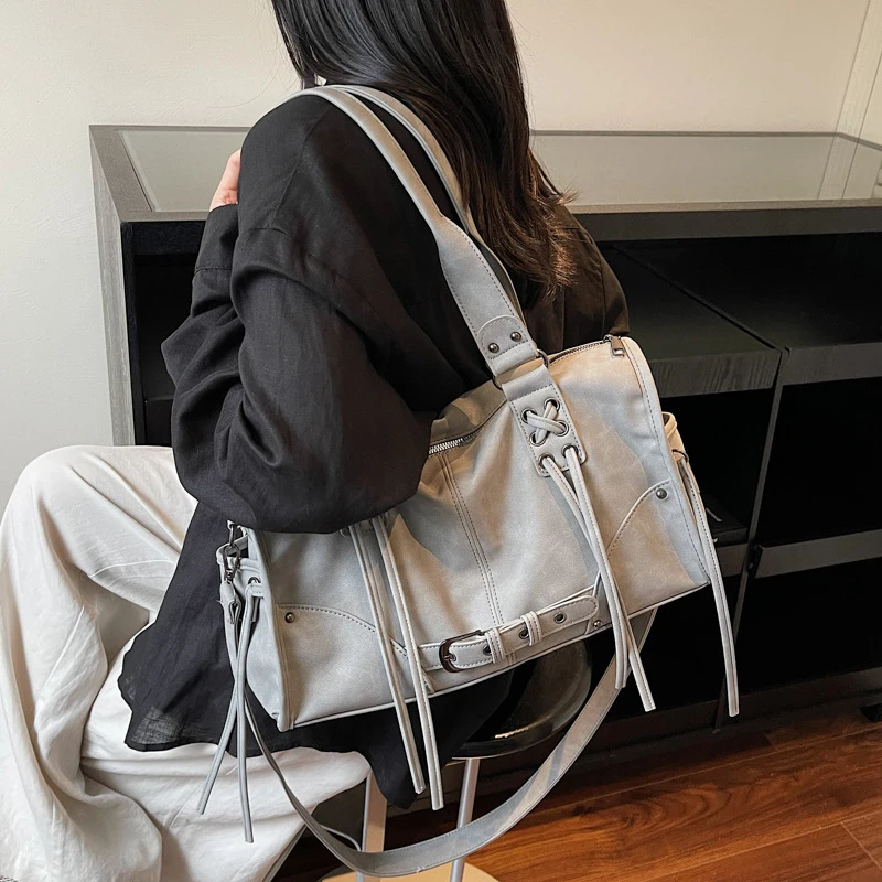 Thumbnail 4 - #49 New Pillow Bags Arrivals