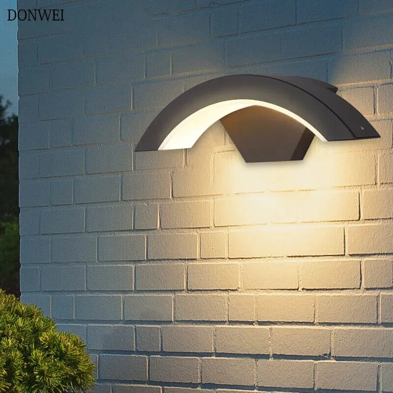 

15W PIR Motion Sensor LED Wall Lamp Outdoor Waterproof Porch Light Modern for Courtyard Garden Aisle Corridor Balcony