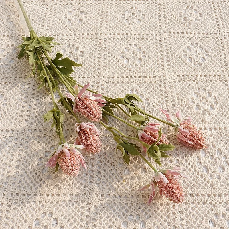 

4Pcs Faux 6-fork Eryngium Foam Flowers Wedding Decor Artificial Thistle Flowers Home Room Party Table Decor Floral Arrangement