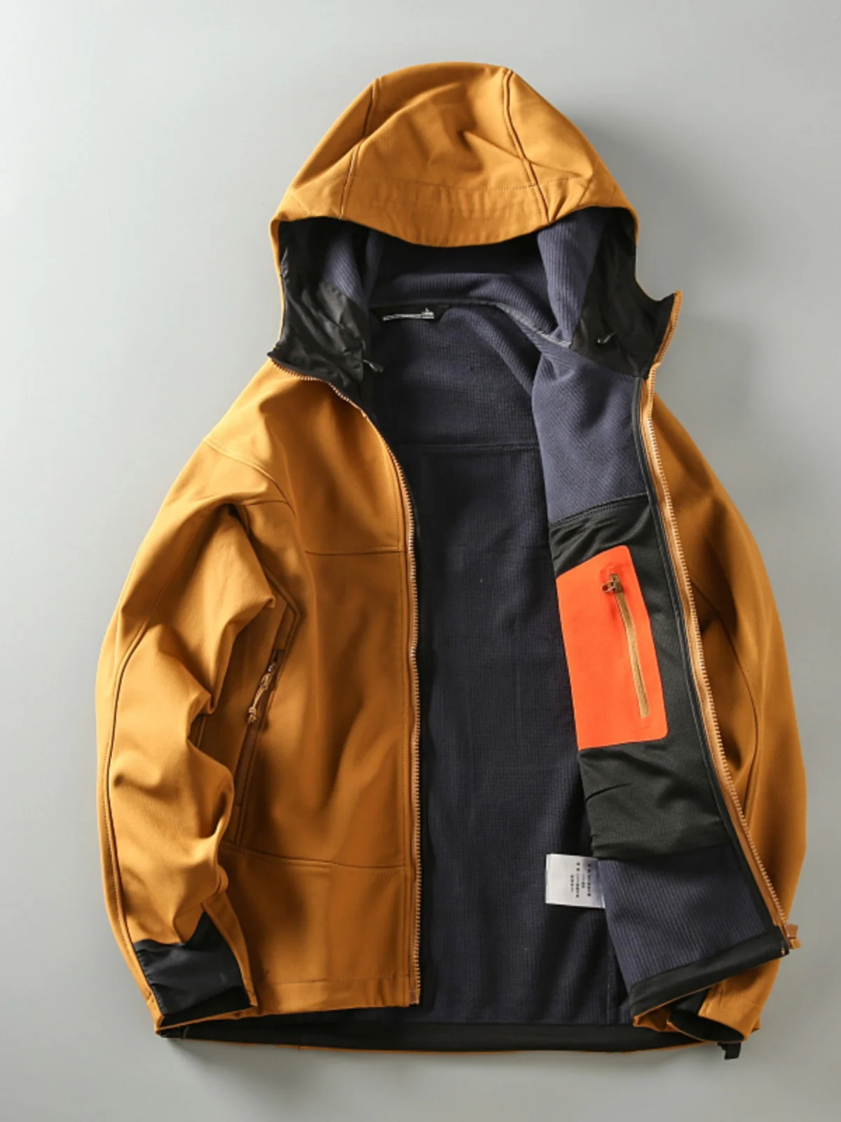 

Мужская утепленная флисом софтшелл куртка для активного отдыха, ветрозащитная, водонепроницаемая, с капюшоном, спортивная, повседневная, осенне-зимняя, новинка, на молнии