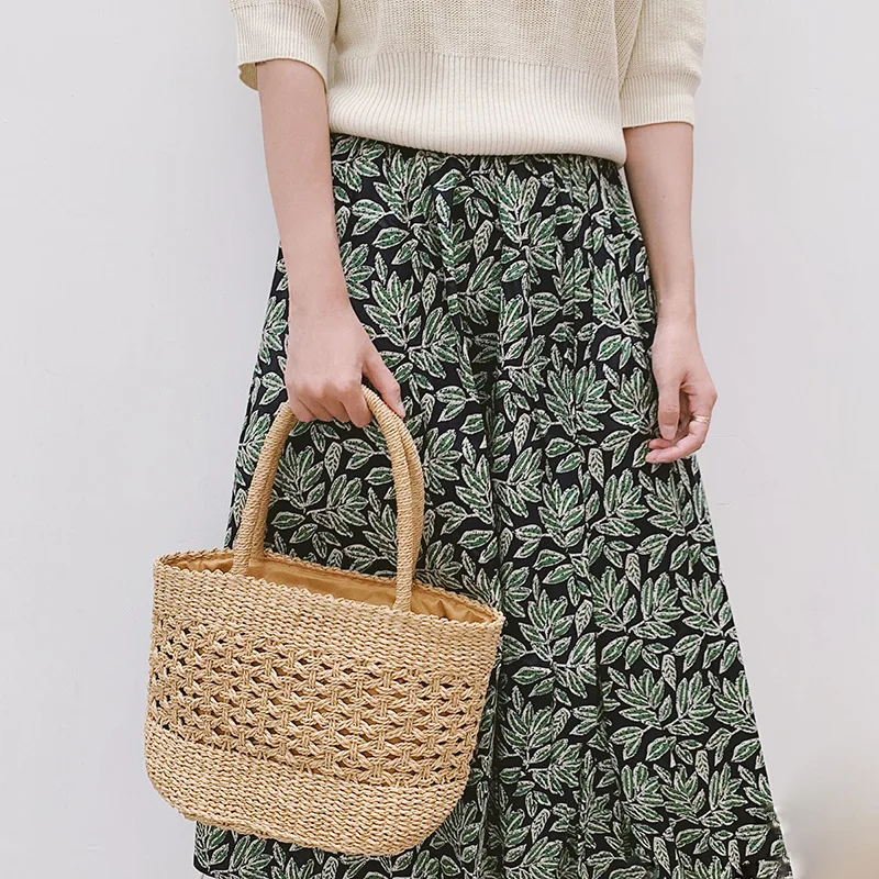 

Handmade Women's Handbag Hollow Out Designer Straw Bag Bohemia Summer Woven Beach Bags Shopper Purse Female Knitted Tote Bag