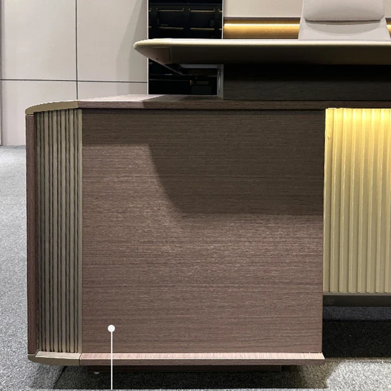 การตั้งค่าโต๊ะอุปกรณ์เสริมคอมพิวเตอร์สํานักงานเรียบง่ายเฟอร์นิเจอร์โต๊ะเดสก์ท็อปอัตโนมัติห้องนอนมัลติฟังก์ชั่ Tavolino มุมการศึกษา