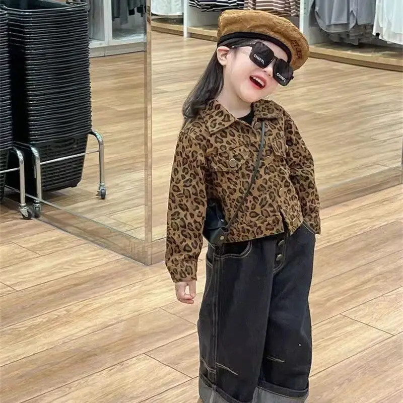 Children\'s Autumn Suit Trend Short Girls\' Leopard Coat Korean Girls\' Baby Jeans Two Piece Set  kids jackets for girls