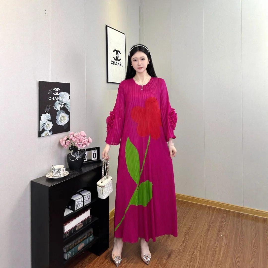 

Miyake Pleated New Plate Flower Dress Long Sleeved Elegant Temperament V-neck Printed Pleated Long Skirt Large Size Retro Loose