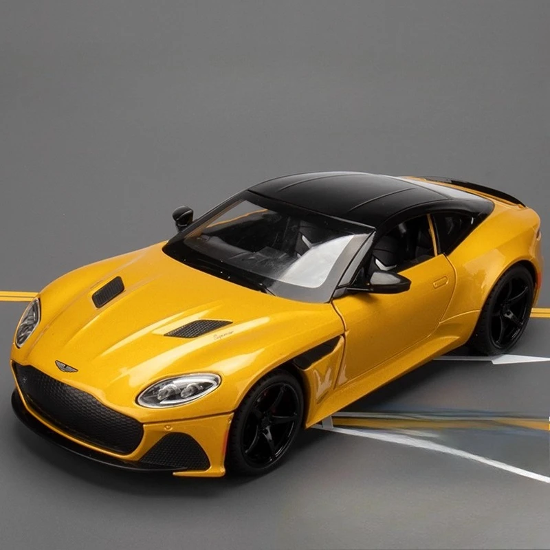 

1:22 DBS Superlaggera модель автомобиля моделирование спортивный автомобиль из сплава игрушечный автомобиль для мальчика большая модель автомобиля коллекция орнамент подарок