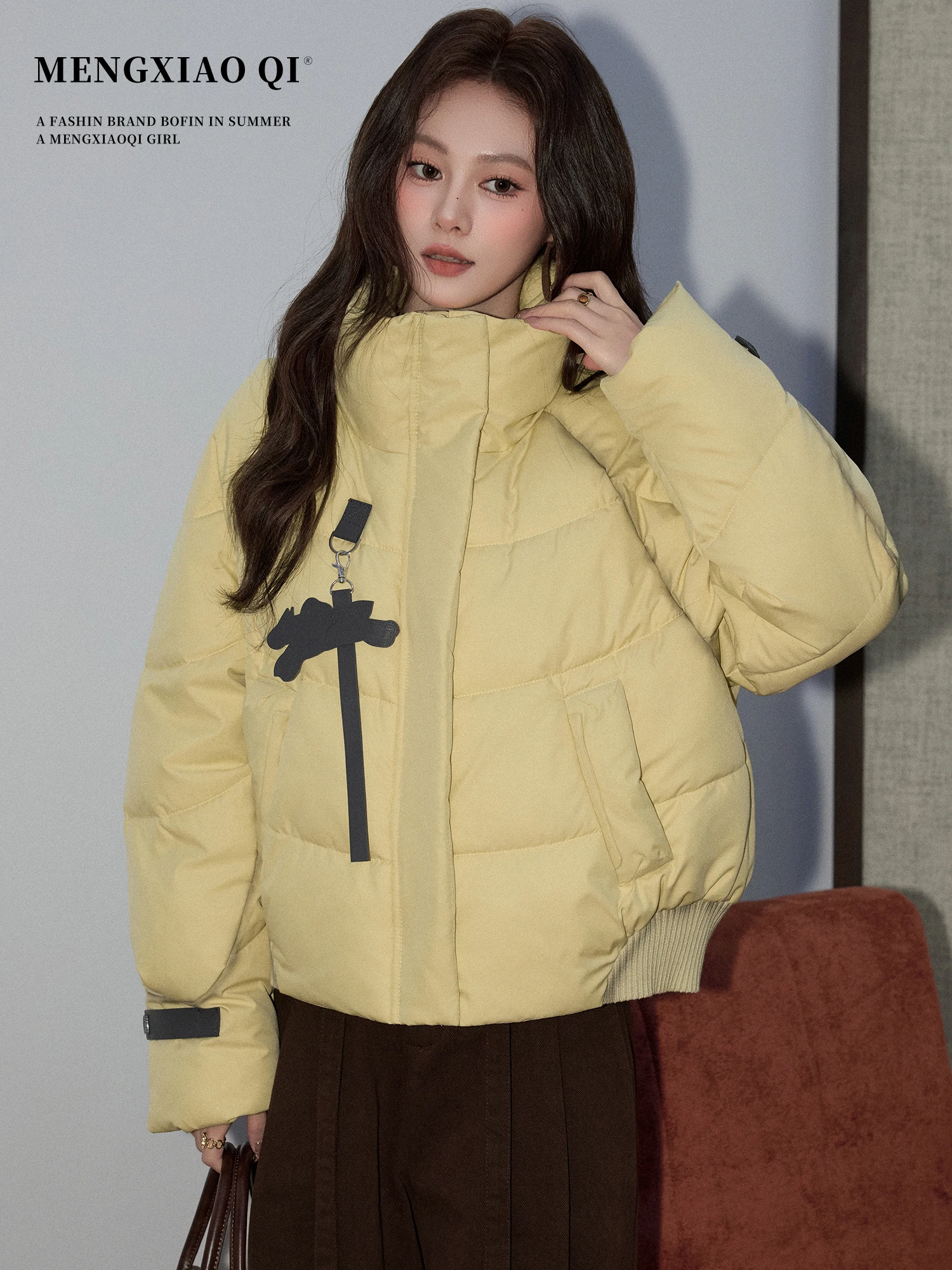 

Утепленная женская куртка с длинными рукавами и воротником-стойкой, желтая, на пуху, осенне-зимняя, теплая, хлопковая, удобная, модный дизайн