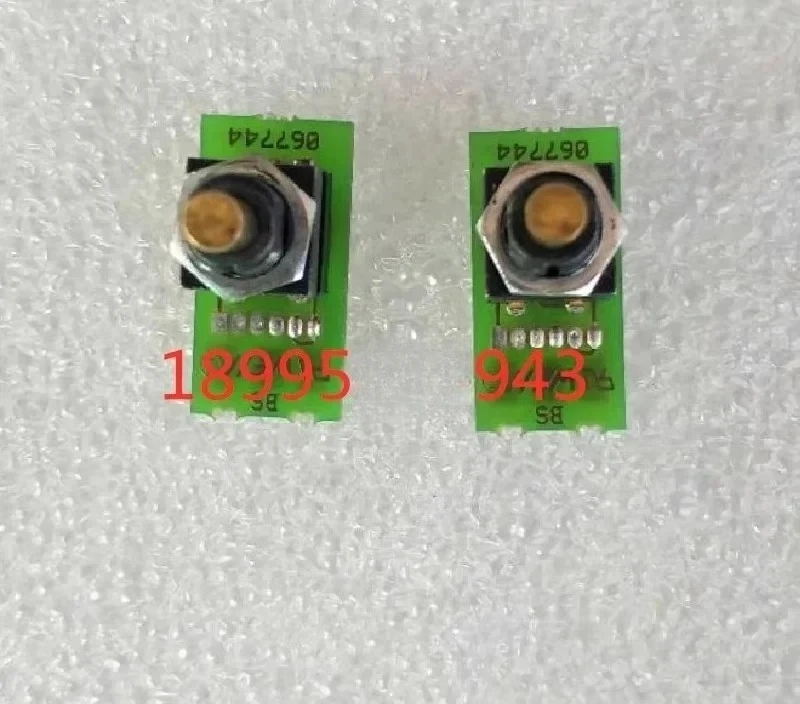 

EUCHNER HBA Handwheel Special Gray Code Axis Selection Multiplier 4th, 5th, 6th Band Switch(1PCS)