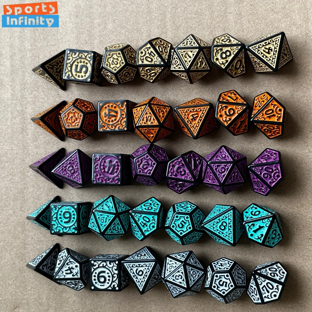 7pcs/set Hollowed Out Pattern Digital Dice Set for DND Cthulhu TRPG COC Running Group Board Game Dnd Dice Set Number Dice Kit