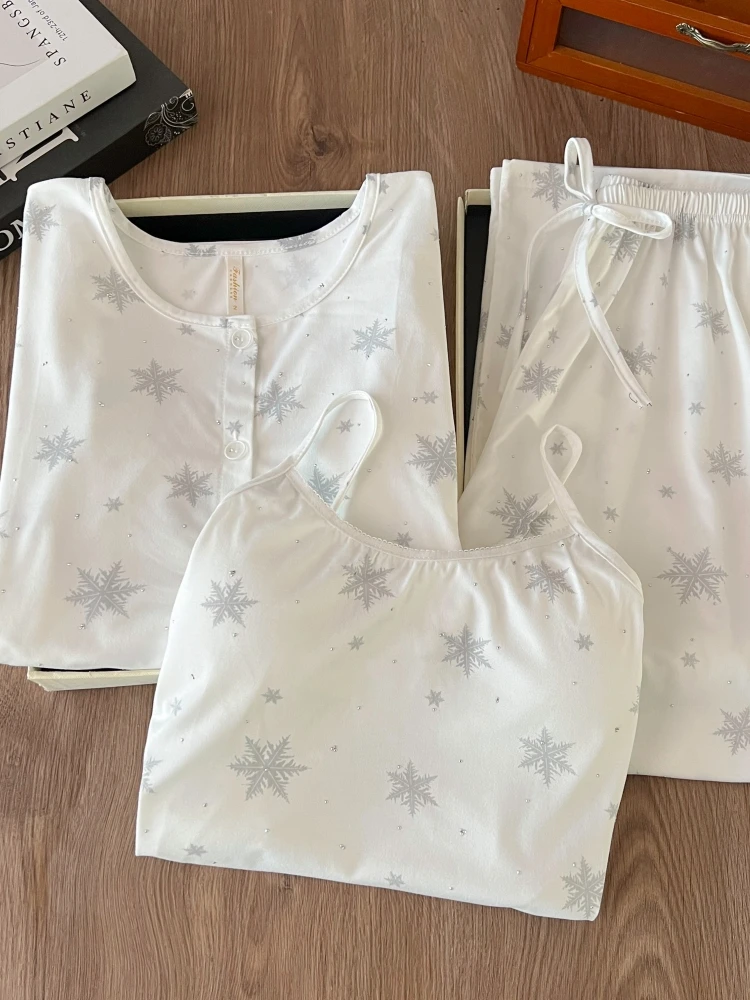 

Girls Gentle Snowflake Print Sleepwear Women's Style Spring Autumn Sweet Three-piece Set Home Clothes Can Be Worn outside wit...