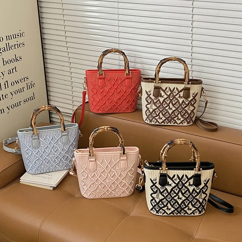 

New Women's Crossbody Bag Fashionable and High-quality Bamboo Section Handbag Versatile Multifunctional Mobile Phone Storage Bag