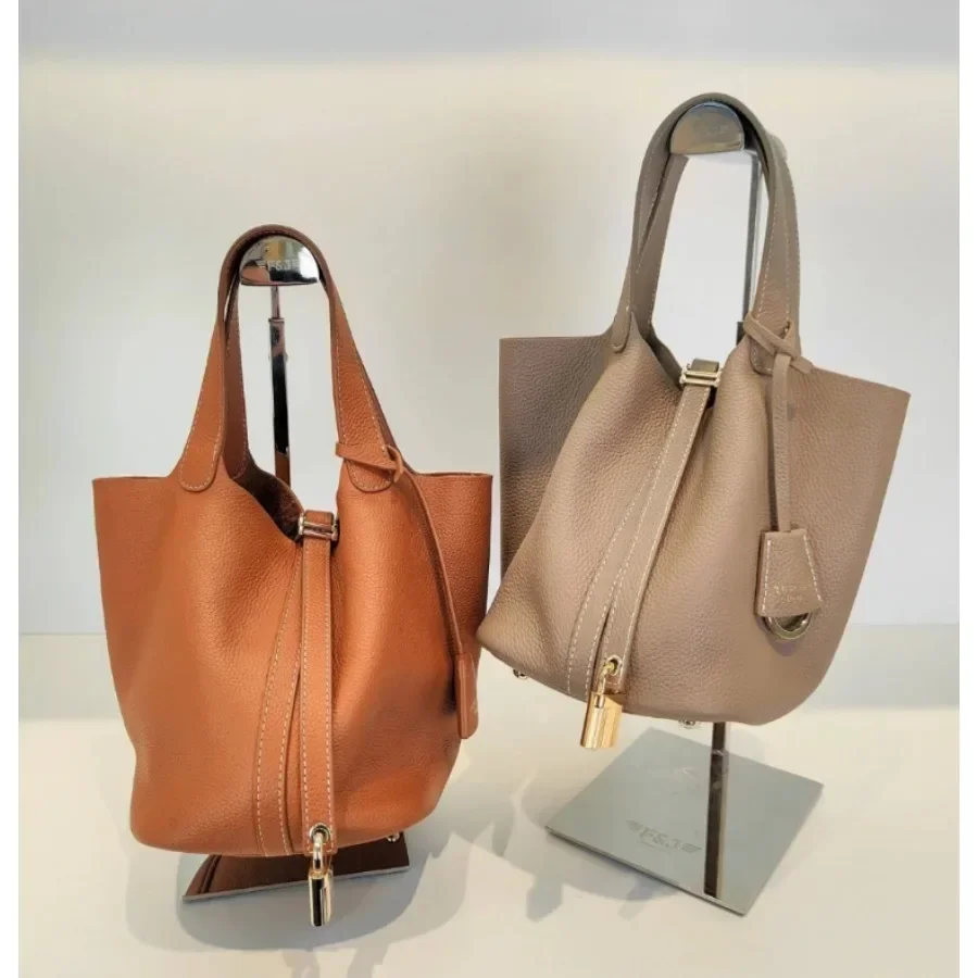 

Lychee pattern cowhide vegetable basket bag Korean classic women 2025 new portable small bucket bag high-end leather women