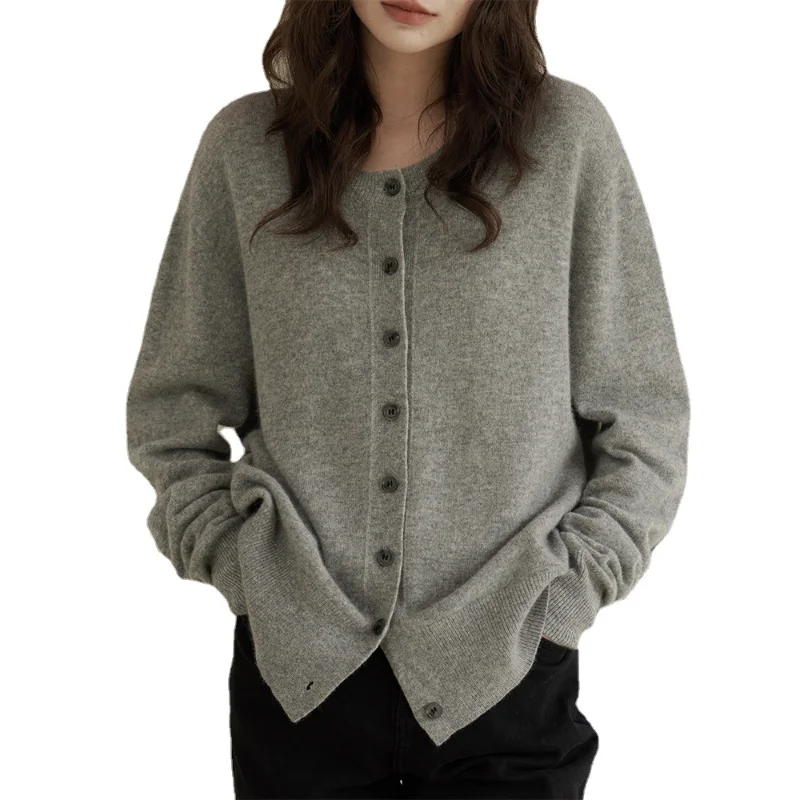 

2023 Early Spring New Simple Round Neck Loose Warm Top Grey Knitted Cardigan