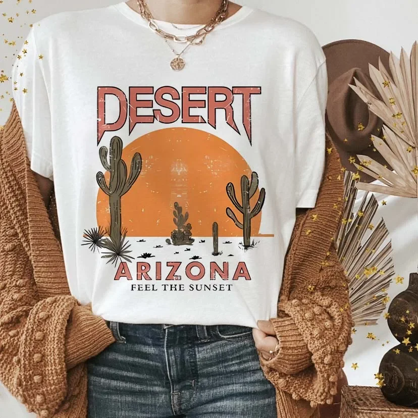 Western Desert Graphic Shirt Women Cowgirl Vintage Aesthetic Tee Loose Western Boho Style T-Shirt Retro Female Clothing Women