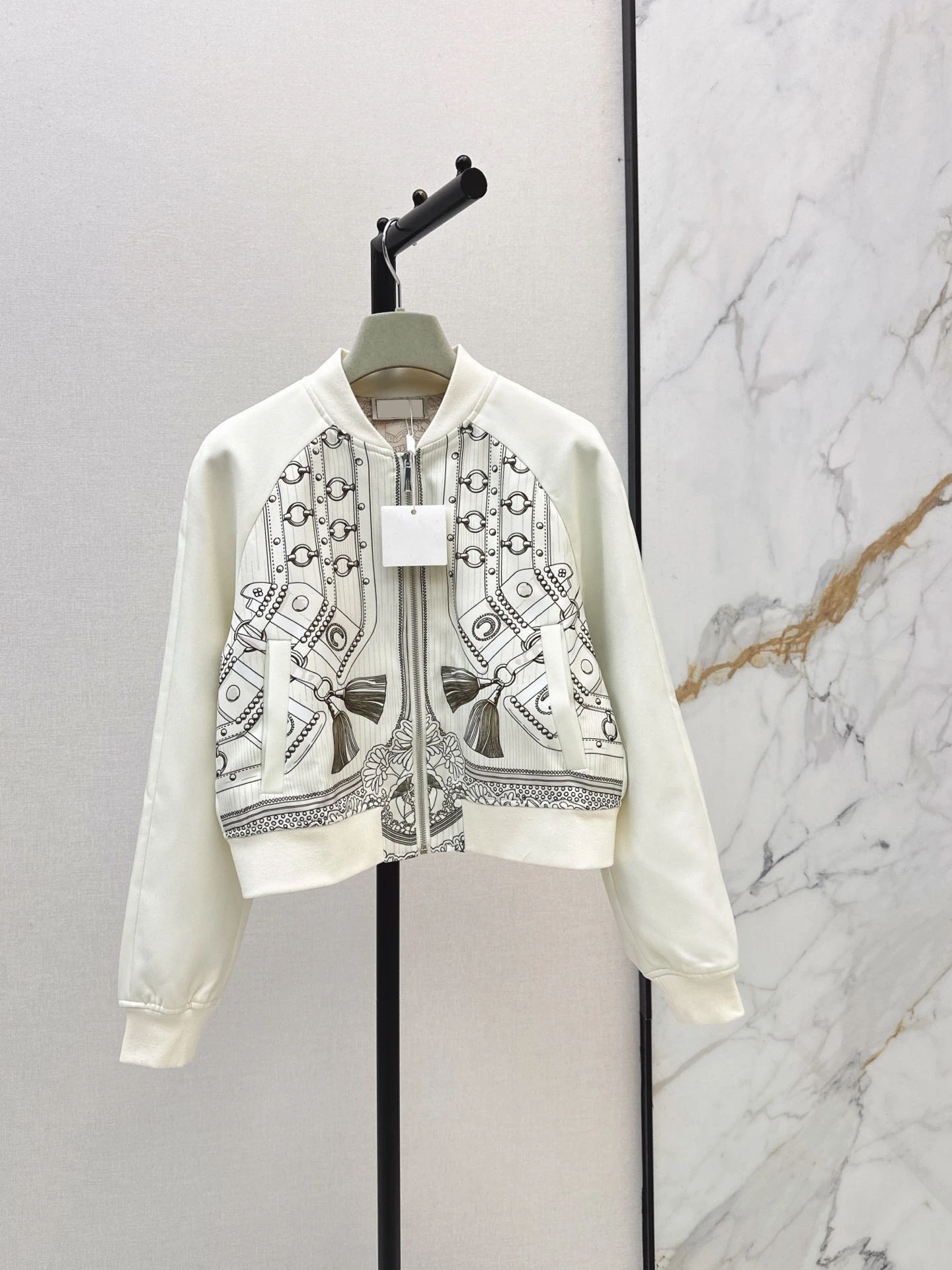 Autumn Winter Baseball Jacket Women Zipper Collar Printed Short Coat Casual Style Standard Fit Polyester Fiber Warmth
